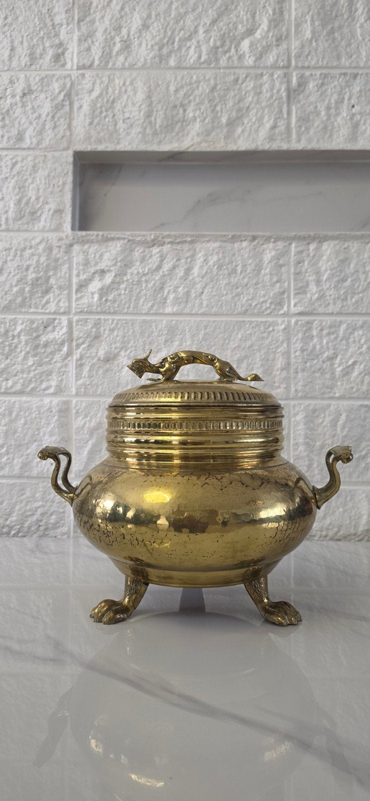 Prachtige vintage messing pot op leeuwenpoten, Antiek en Kunst, Ophalen