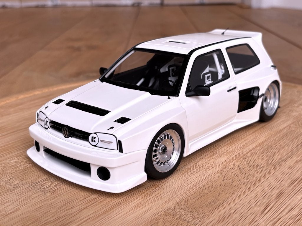 Volkswagen Golf 3 GTI widebody Khyzyl Saleem 1:18 OttO VW, Hobby & Loisirs créatifs, Voitures miniatures | 1:18, Enlèvement ou Envoi