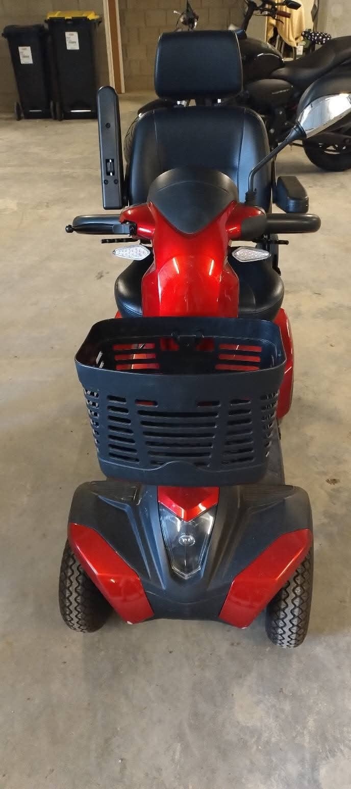 Elektrische Scooter Strider ST4 Rood, Diversen, Brommobielen en Scootmobielen, Ophalen, Zo goed als nieuw, 11 t/m 15 km/u