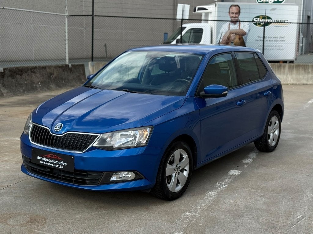 Skoda Fabia 1.0i Active, Autos, Euro 6, Entreprise, Garantie prolongée, Boîte manuelle