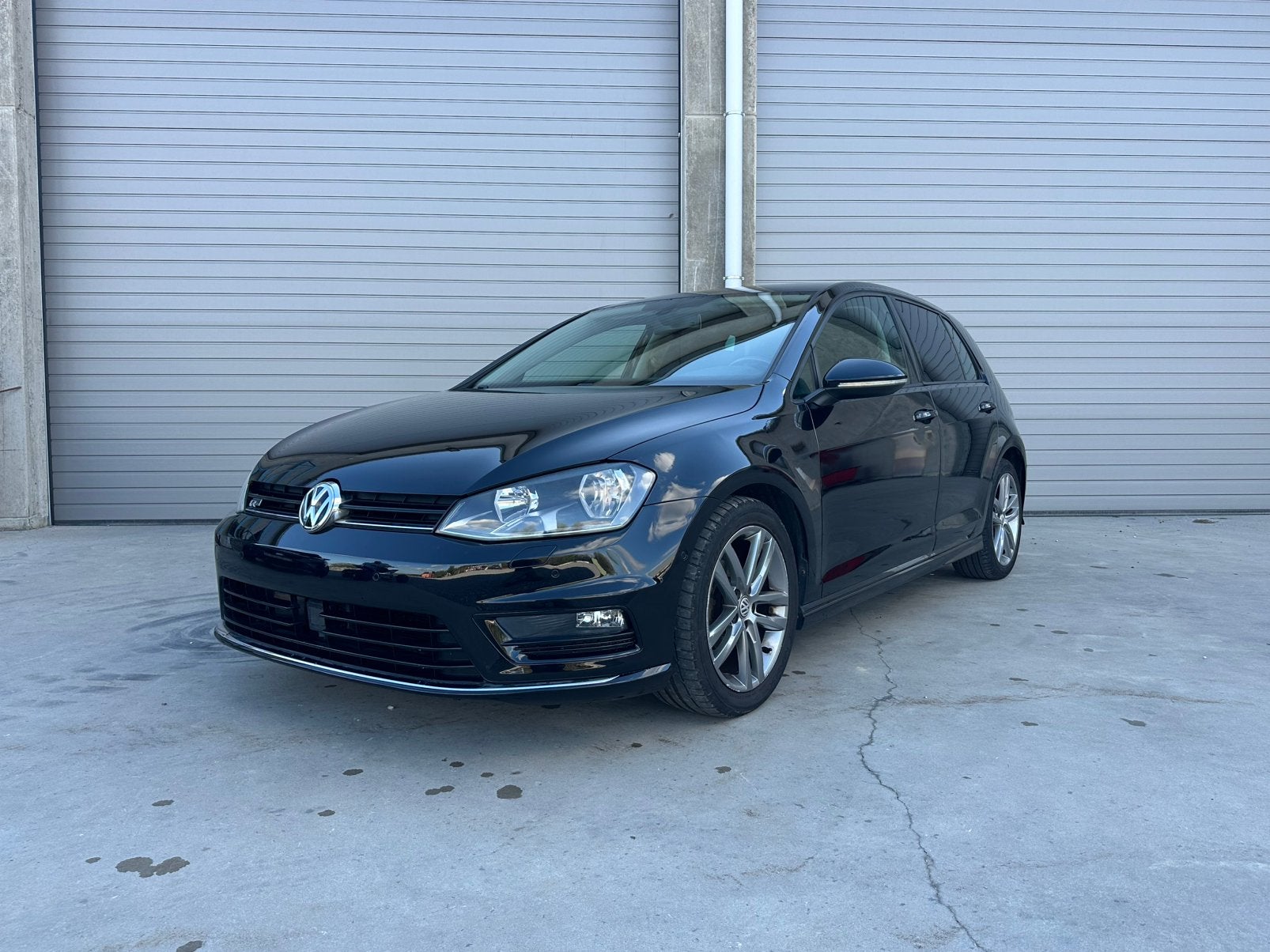 Volkswagen Golf 1.2 TSI R-line, 1197 cm³, Euro 5, Achat, Boîte manuelle