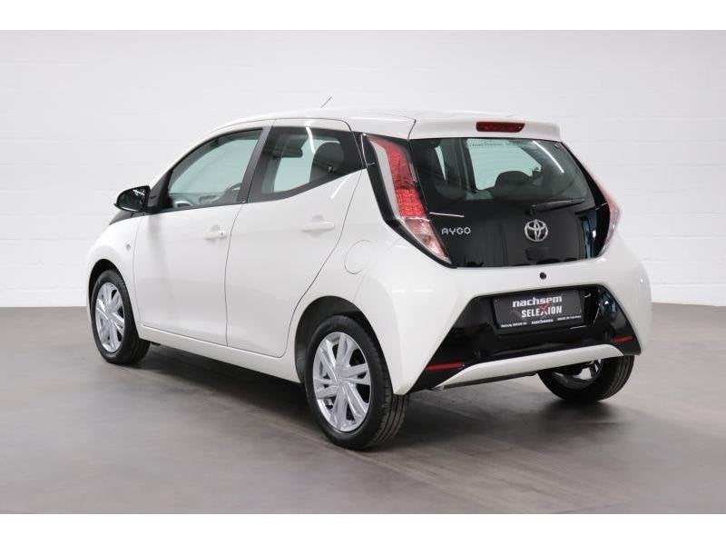 Toyota Aygo 1.0 X-Play Toyota Aygo X-Play 1.0VVT-i 69ch, Achat, 998 cm³, Euro 6, 69 ch