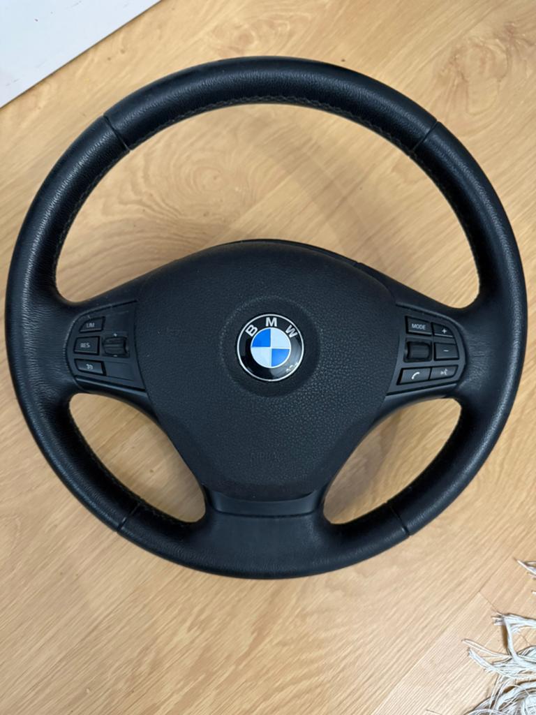 Volant avec Airbag série3, Enlèvement, BMW