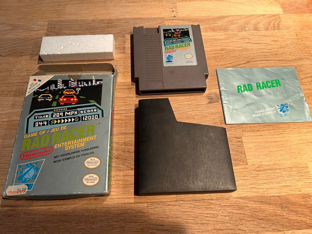 Nintendo NES game - Rad racer CIB, Consoles de jeu & Jeux vidéo, Jeux | Nintendo NES, Enlèvement ou Envoi