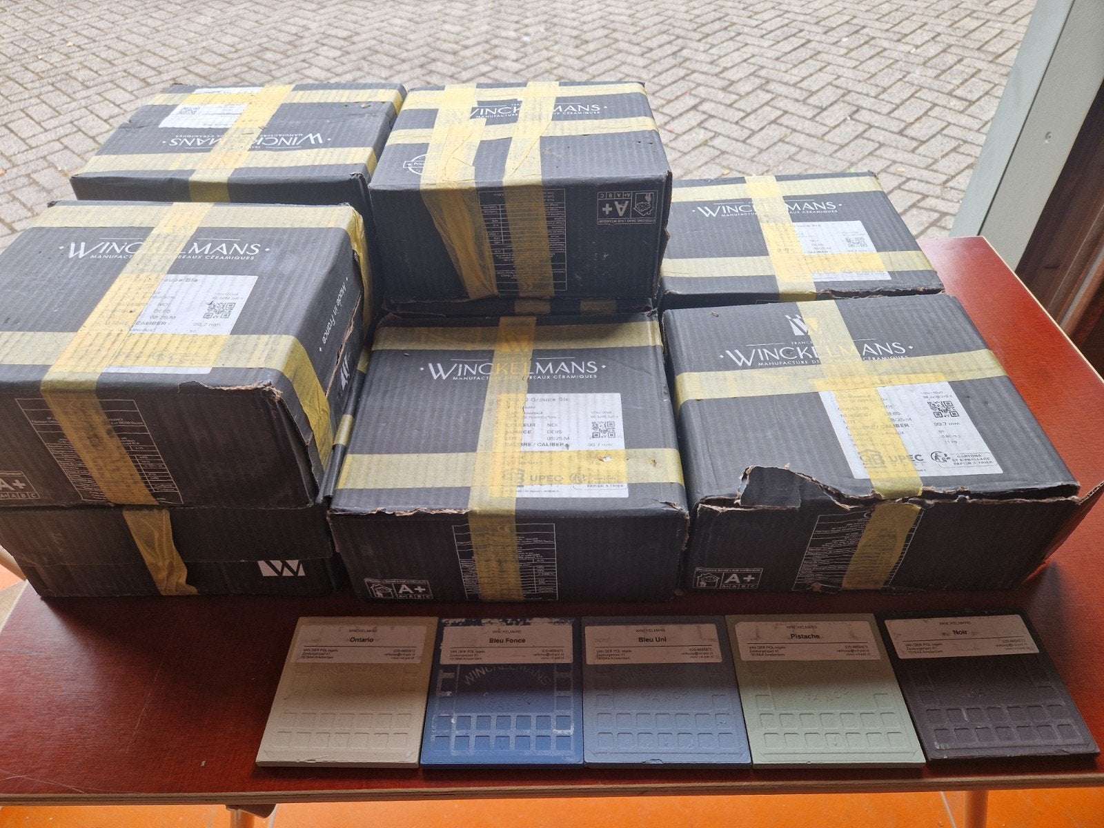 9 dozen Winckelmans keramische tegels – Noir (zwart) – 1010, Keramiek, Overige typen, Nieuw, Ophalen of Verzenden