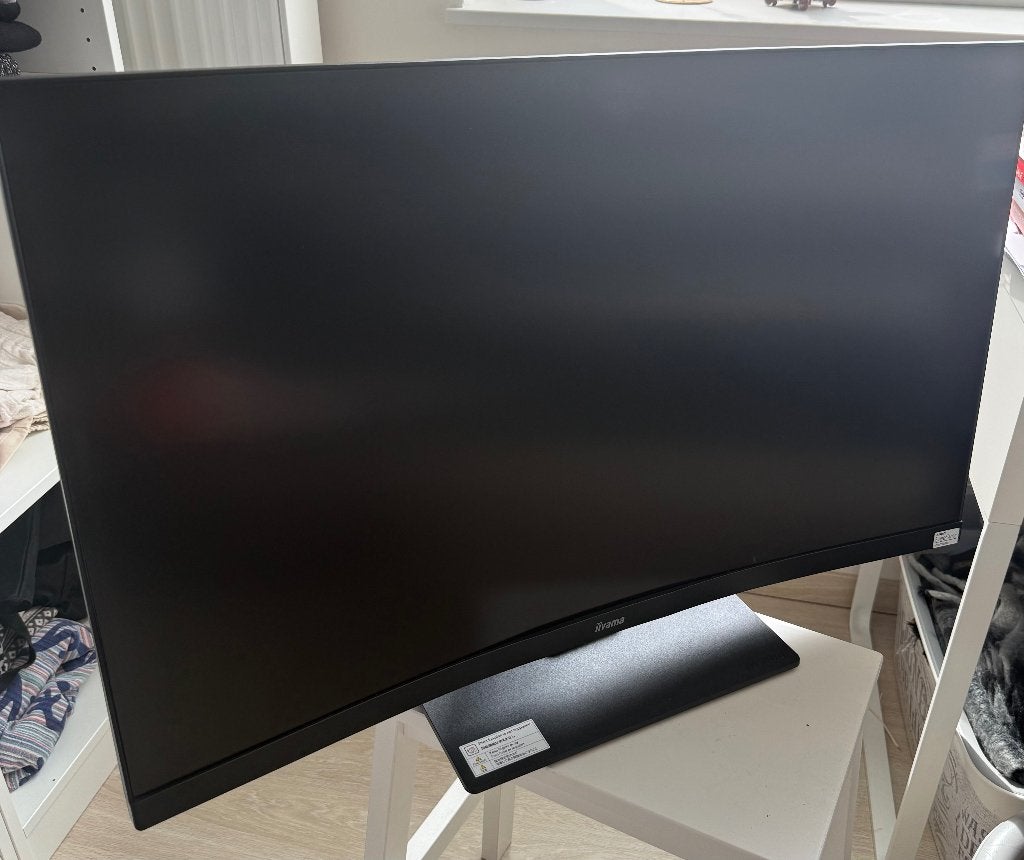 iiyama G-Master 32" Curved Gaming Monitor, Iiyama G-Master, 101 t/m 150 Hz, VA, Zo goed als nieuw