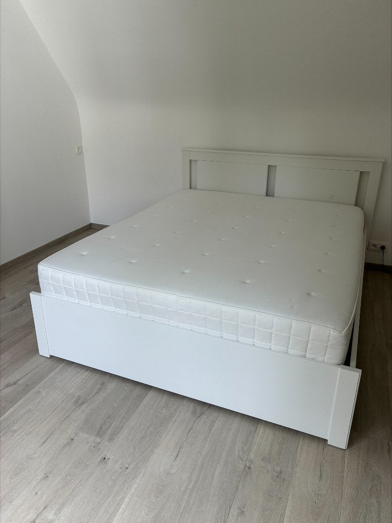 Lit avec matalas IKEA (1,60x2 metres), Enlèvement, Utilisé, 200 cm, Deux personnes