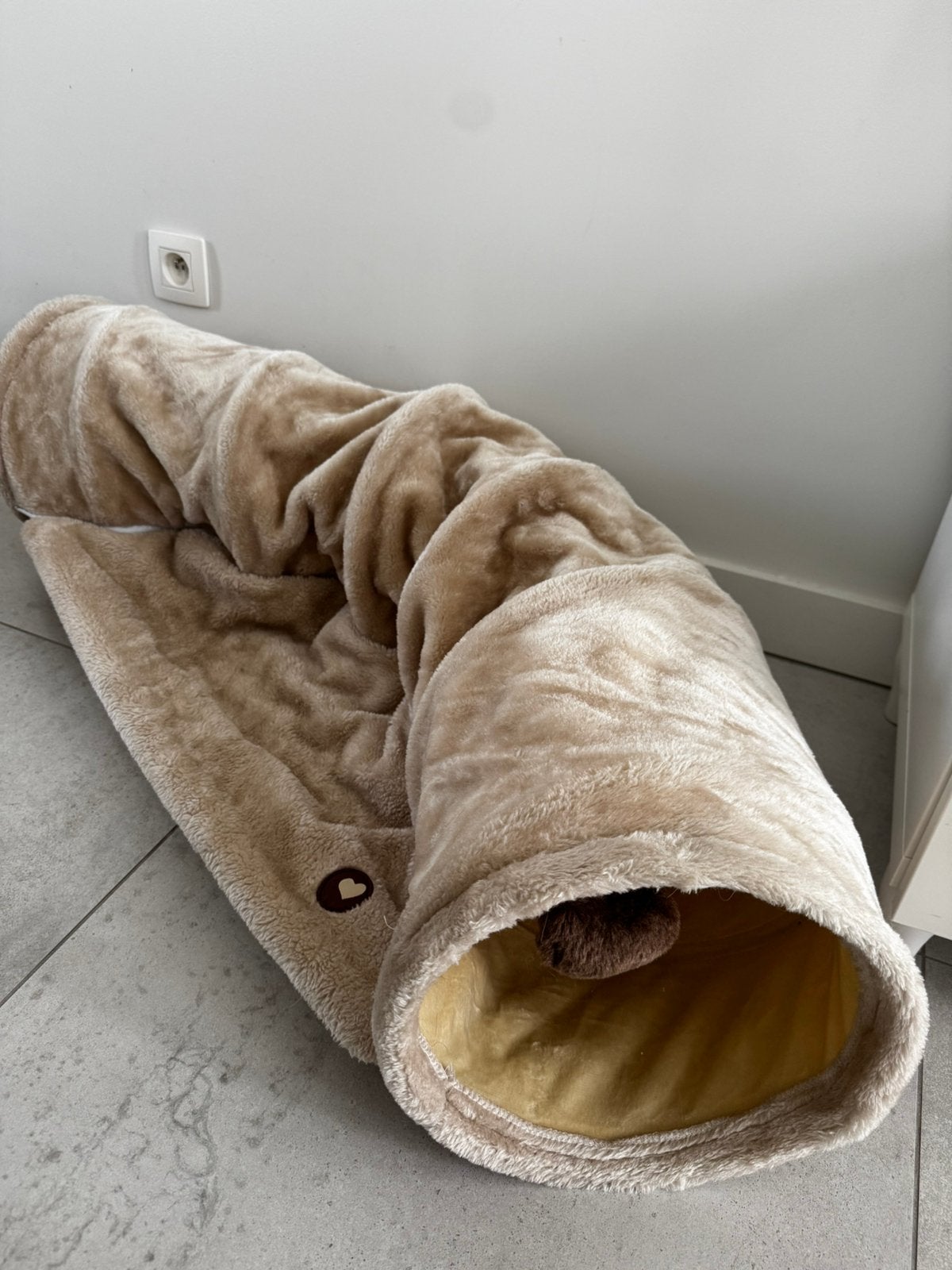 Katten tunnel met kussen, Dieren en Toebehoren, Kattenspeelgoed, Ophalen of Verzenden, Zo goed als nieuw