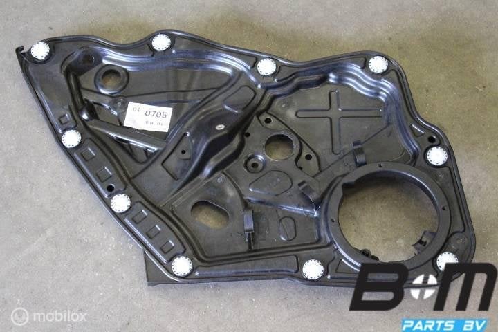 Deurpaneel links achter Passat CC 3C8839755D, Gebruikt