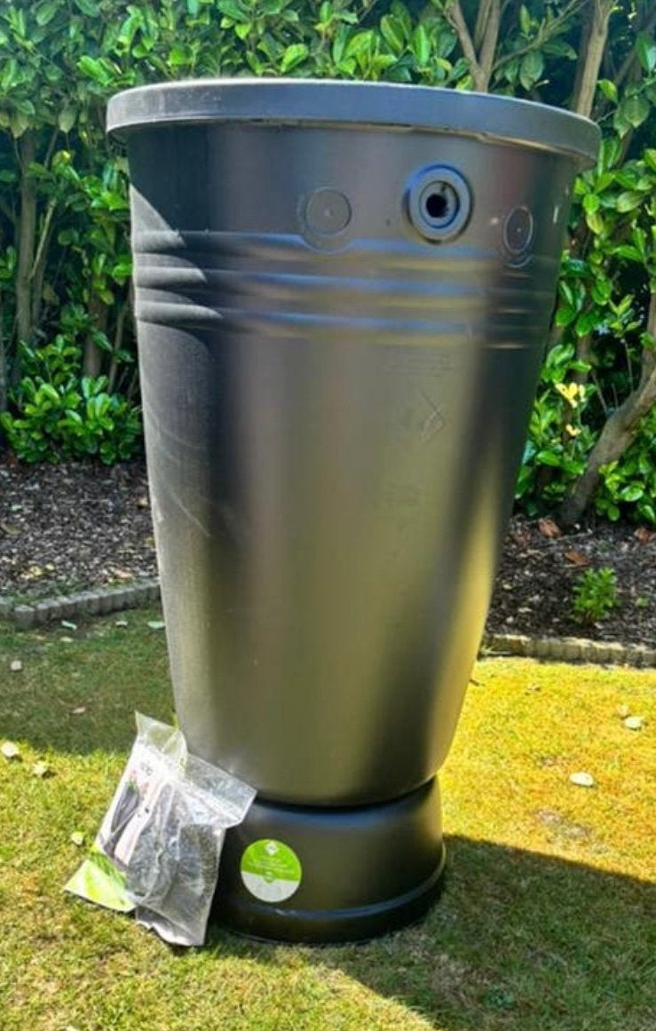 Nieuwe Elho regenton 200l + aansluitstuk, Ophalen, Kunststof, Met kraantje, 150 liter of meer