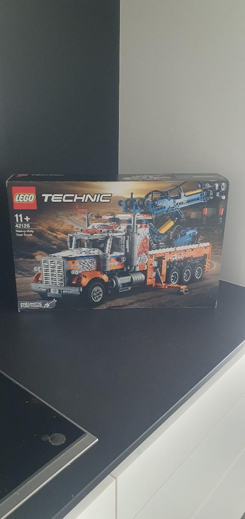 Lego Technic 42128 Robuuste sleepwagen, nieuw en sealed, Kinderen en Baby's, Lego, Nieuw, Ophalen of Verzenden, Technic