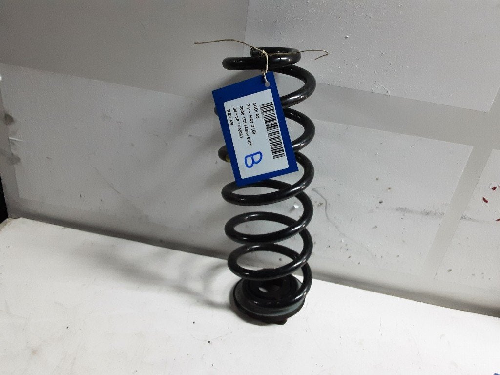 RESSORT DE SUSPENSION ARRIERE Audi A3 (8P1), Mevr. I. Hauben, Audi, Utilisé, Rue de l'Espoir 34 34
4030  GRIVEGNÉE, BE