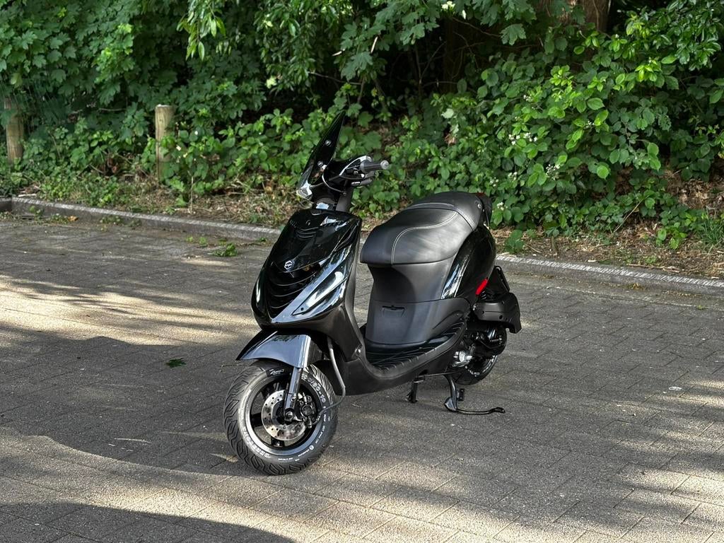 Piaggio Zip B Klasse 2017, Fietsen en Brommers, Ophalen, Zip, Benzine, 50 cc
