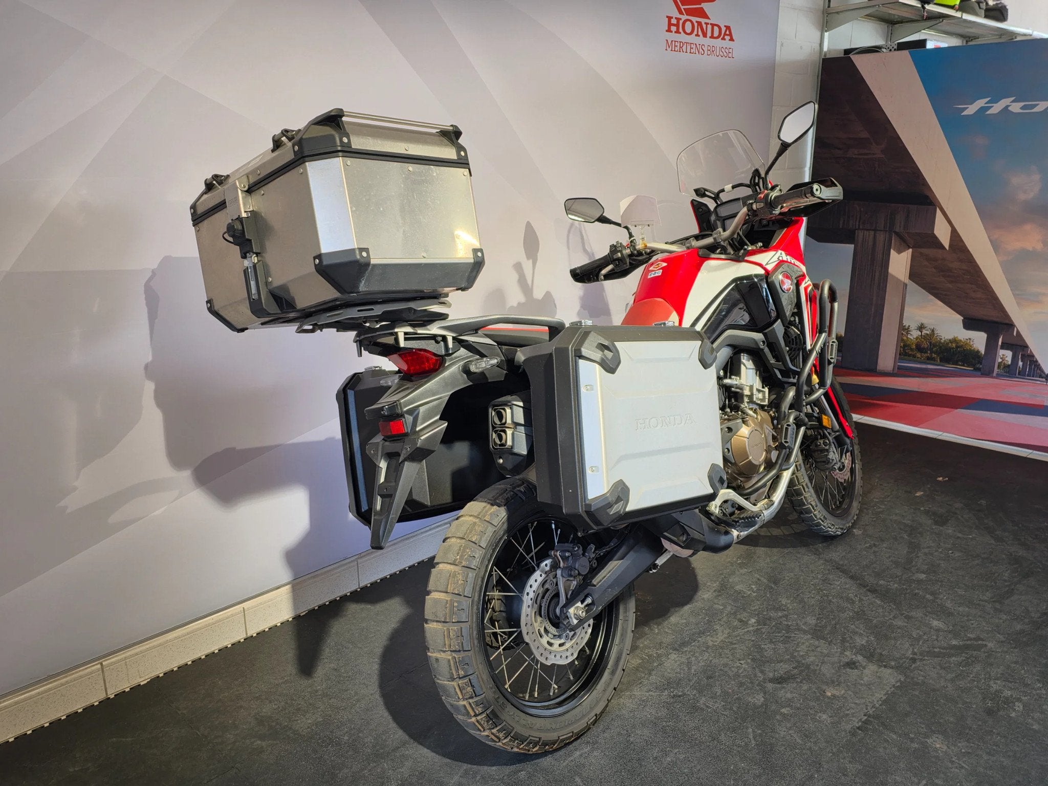 Honda CRF1000 AFRICA TWIN (année de construction 2016), Motos, Entreprise, Sport, 1000 cm³