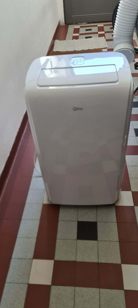 Climatiseur mobile Qlima, Refroidissement et Déshumidification, Moins de 60 m³, Comme neuf, Enlèvement