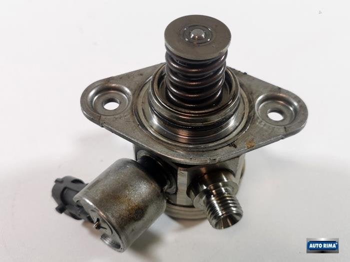Pompe carburant mécanique d'un Volvo V60, -, 3 mois de garantie, -, -