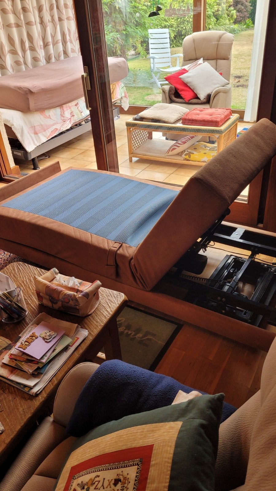 automatisch bed , rug , been en hoogte met afstandbediening, Ophalen, Overige materialen, 90 cm, Eenpersoons