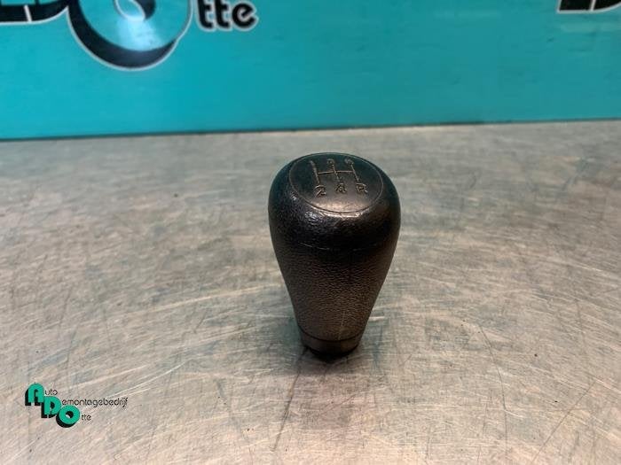 Pommeau levier de vitesse d'un Hyundai I10 (I10 08-), -, 3 mois de garantie, Utilisé, Hyundai