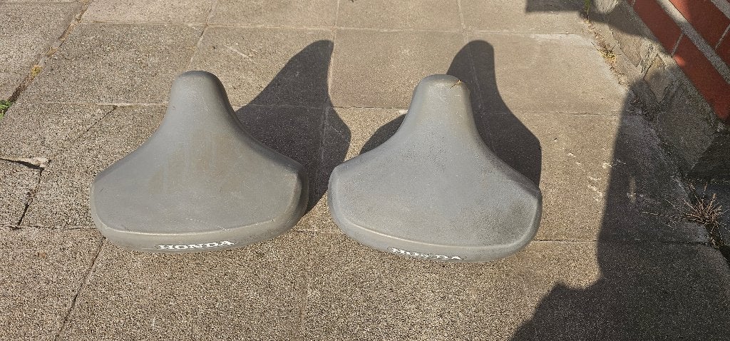 honda camino, Enlèvement, Selle