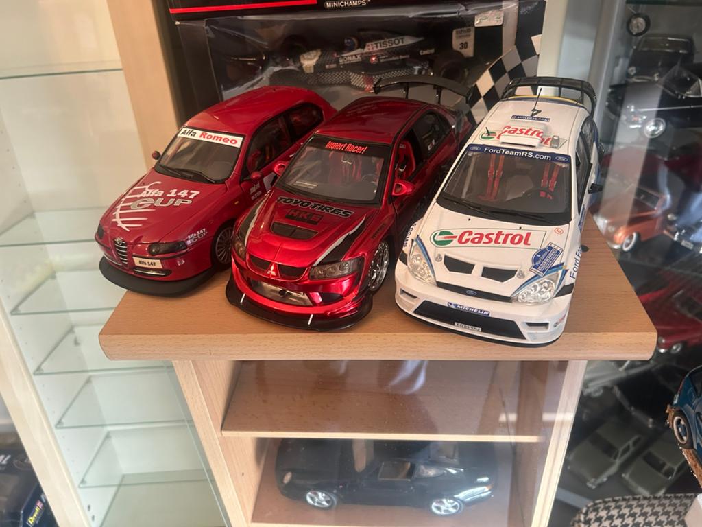 Mitsubishi, Alpha, Ford 45 et pièces, Enlèvement, Comme neuf