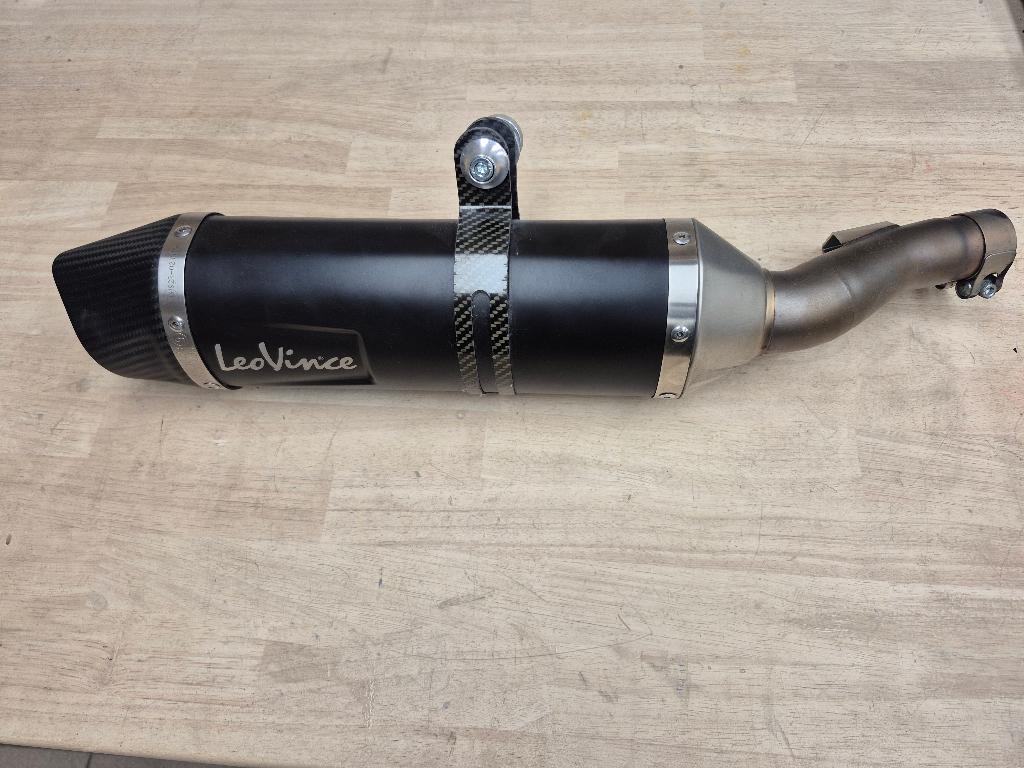 Honda uitlaat Leo Vince, Motoren, 750 cc, 2 cilinders, Gebruikt, Particulier