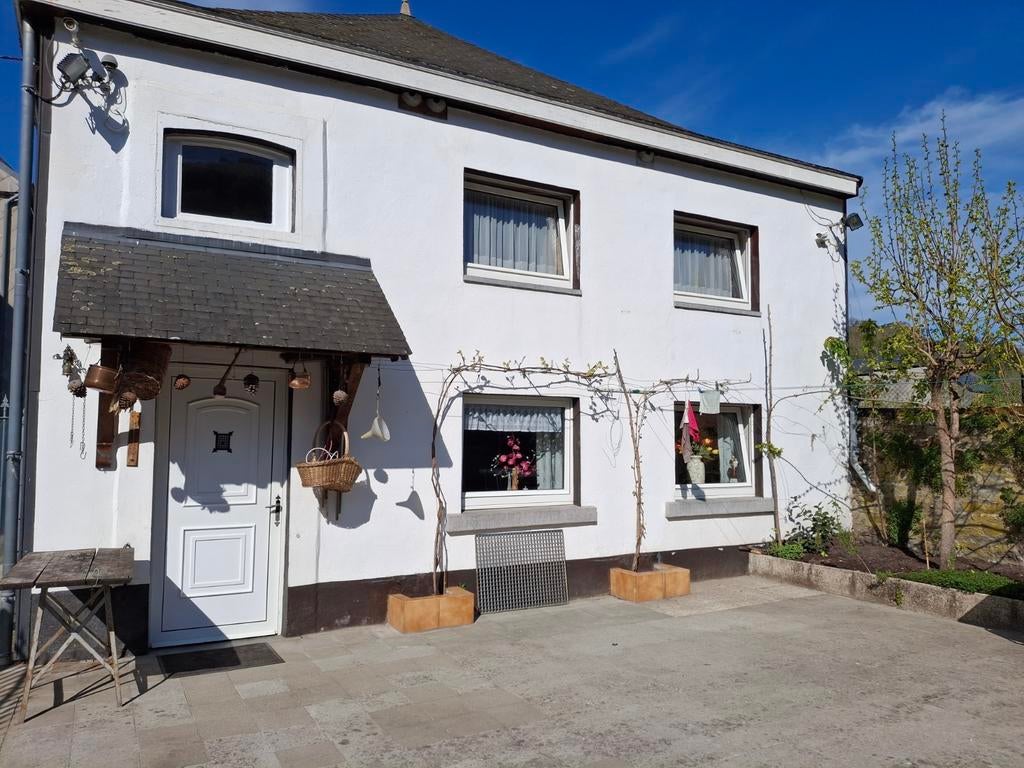 Maison familiale ou seconde résidence à Dinant, 310 kWh/m²/an, 47393 kWh/an, 153 m², Ventes sans courtier