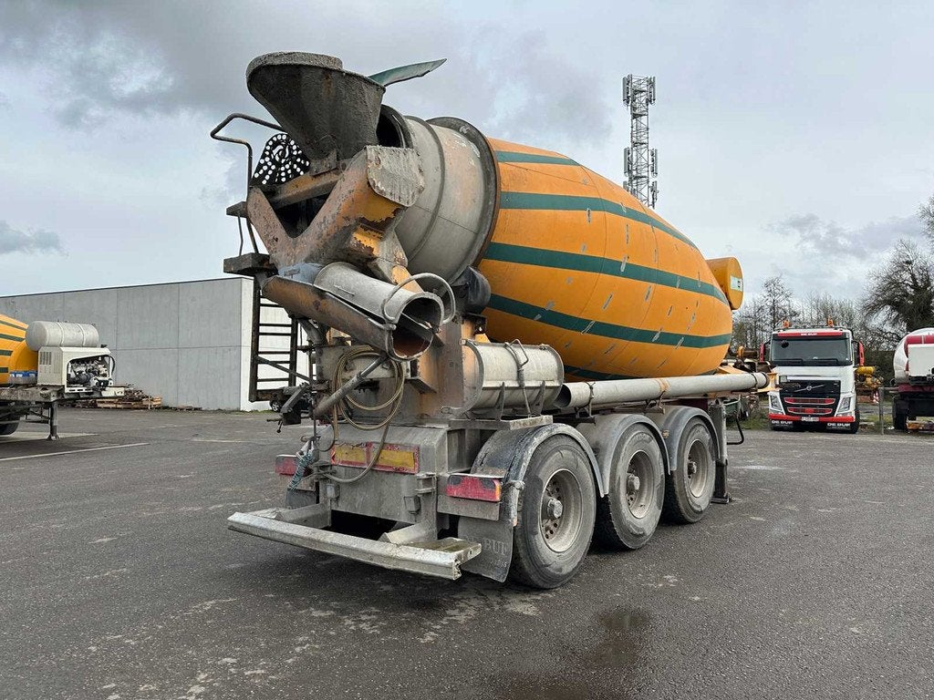 MOL - 2011 - M12 - Remorque - Bétonnière, Utilisé