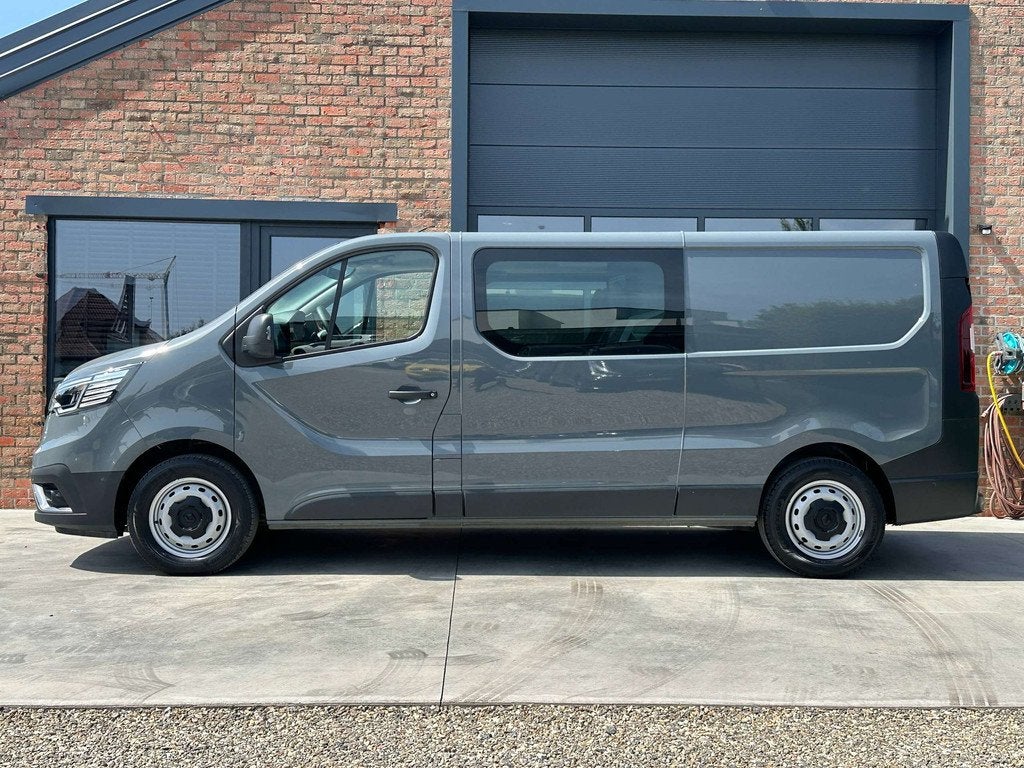 Renault Trafic 2.0dCi Automaat L2H1 Grand Confort Dubbele Ca, Autos, Argent ou Gris, Achat, Entreprise, Carnet d'entretien