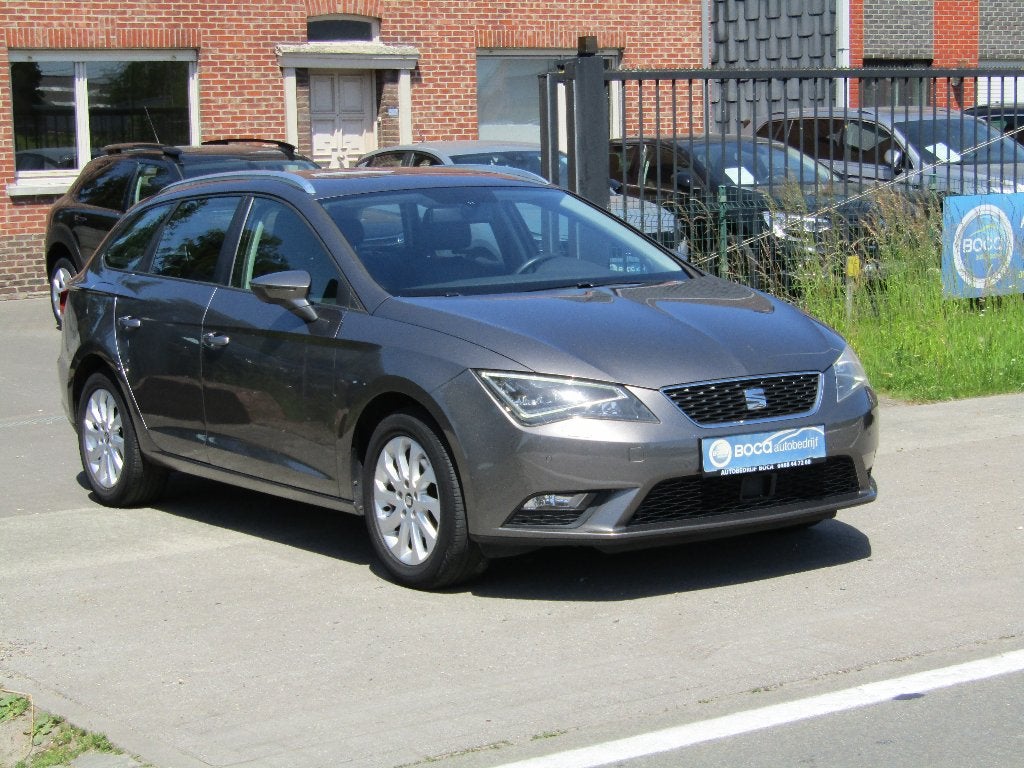 Seat Leon 1.2 TSI Automaat met 91 000km, Auto's, Seat, Euro 5, Zwart, 4 cilinders, Bruin