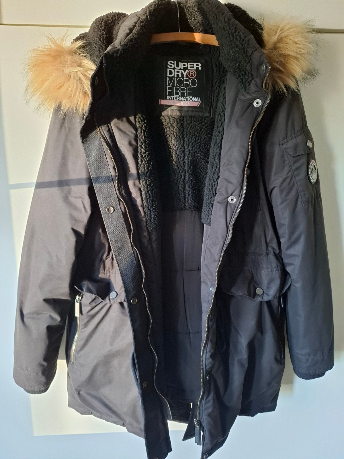 Zwarte Superdry Microfibre International Parka (Dames 44), Ophalen