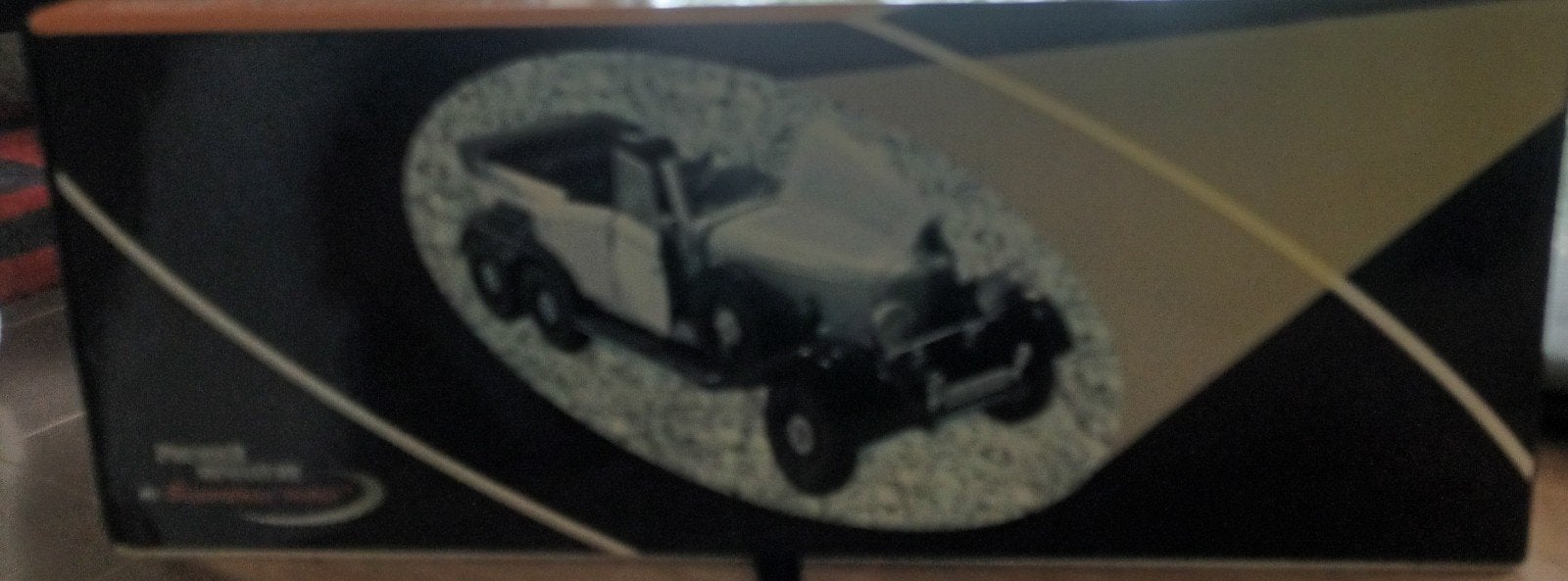 SIGNATURE - MERCEDES BENZ - G4 6 WHEELS - WITH FIGURES, Ophalen of Verzenden, Zo goed als nieuw, Auto