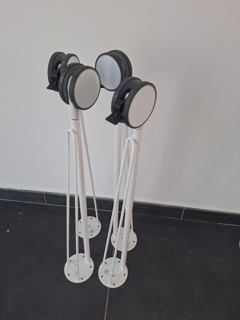 4 Pieds Ikea à roulette pour bureau / table, Enlèvement, Comme neuf