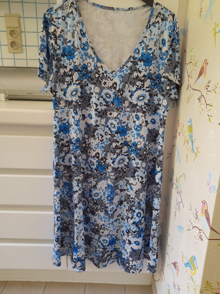 Mooi zomerkleedje, Ophalen of Verzenden, Nieuw, Maat 46/48 (XL) of groter