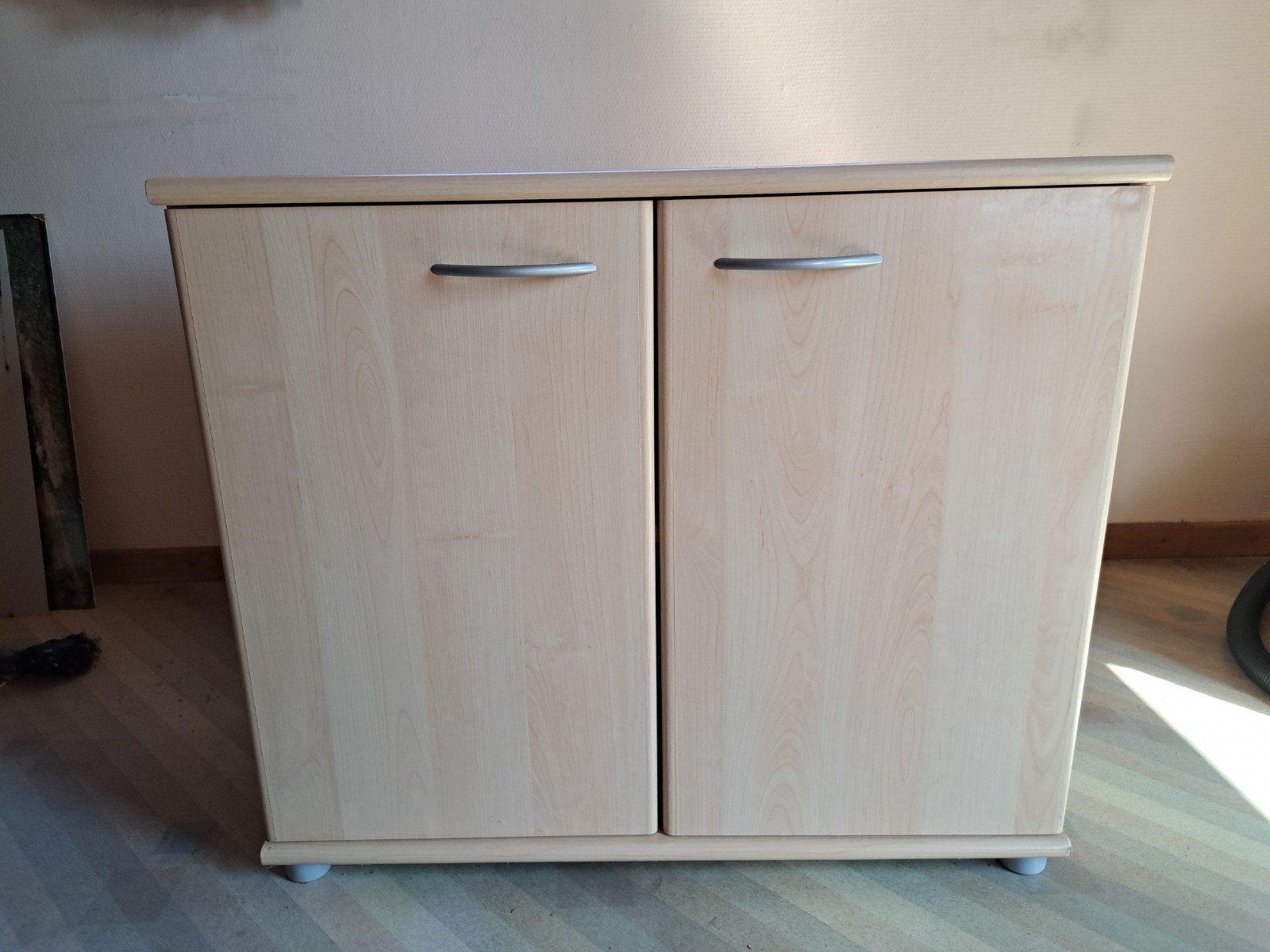 Petit meuble 2 portes, Enlèvement