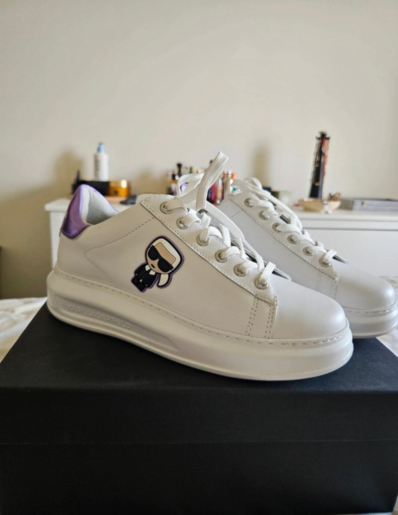 Chaussures Karl Lagerfeld, Neuf, Enlèvement ou Envoi, Blanc, Baskets