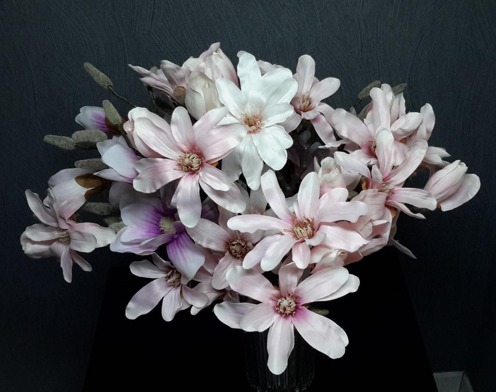 Lot / partij kunstbloemen Magnolia's ( NIEUW ), Huis en Inrichting, Ophalen of Verzenden, Nieuw, Paars