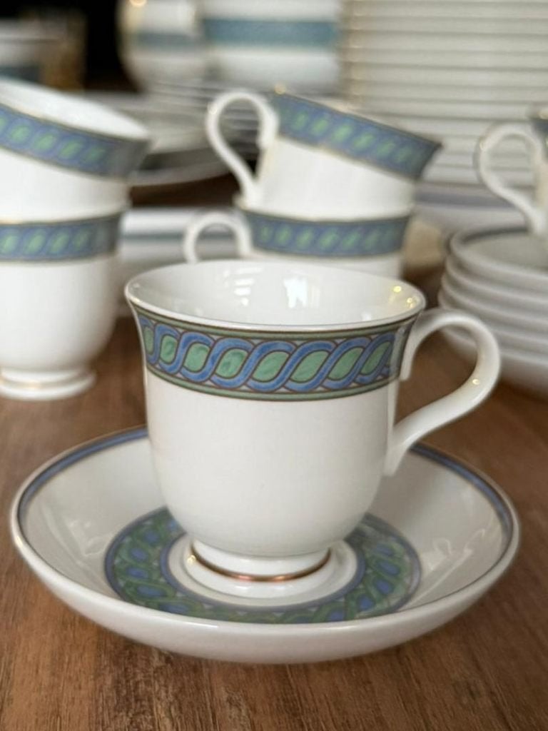 Christofle Tableware Set, Antiek en Kunst, Antiek | Servies compleet, Ophalen of Verzenden