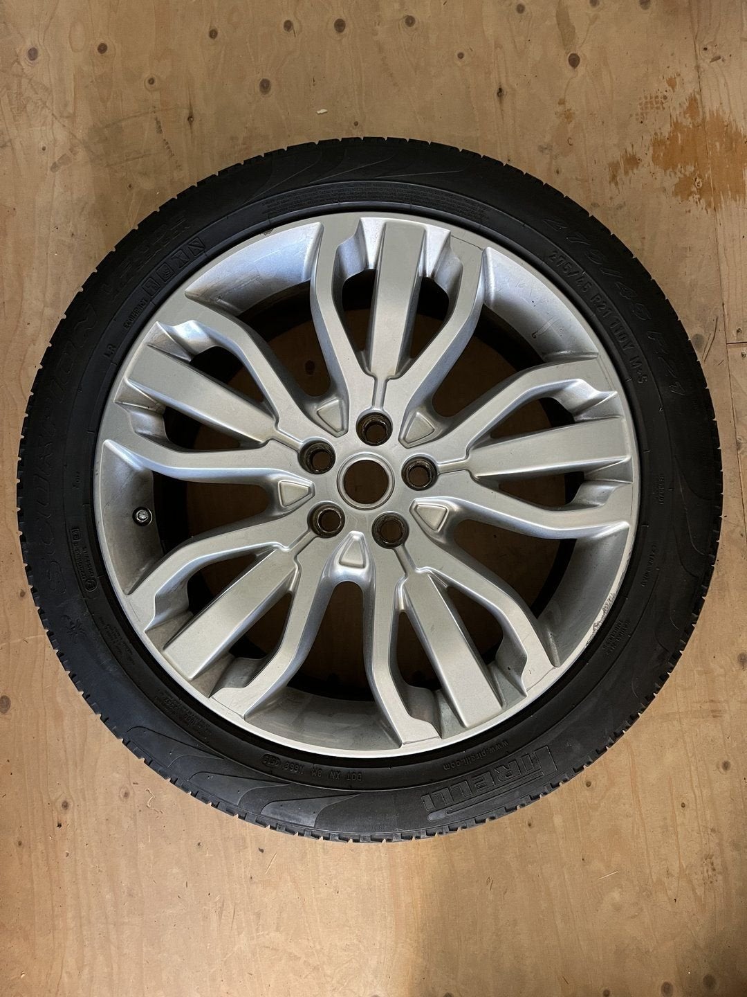 1x Range Rover reservewiel Pirelli Scorpion Verde All Season, Autos : Pièces & Accessoires, Pneus & Jantes, Pneus et Jantes, 4 Saisons