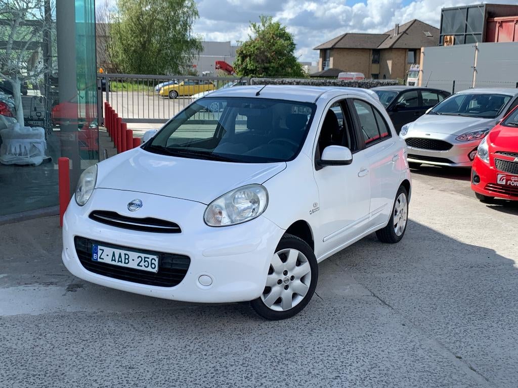 Nissan Micra 5 deurs, Voorwielaandrijving, Stof, 4 cilinders, 1198 cc