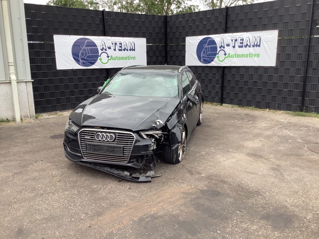 VERSNELLINGSBAK AUTOMAAT Audi A3 Sportback (8VA / 8VF), Info@audi.de, Audi, Audi AG, Gebruikt