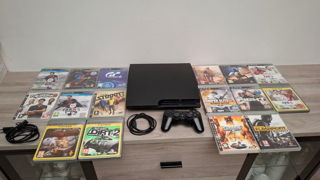 PlayStation 3 en très bonne état avec 16 jeux et une manette, Enlèvement ou Envoi