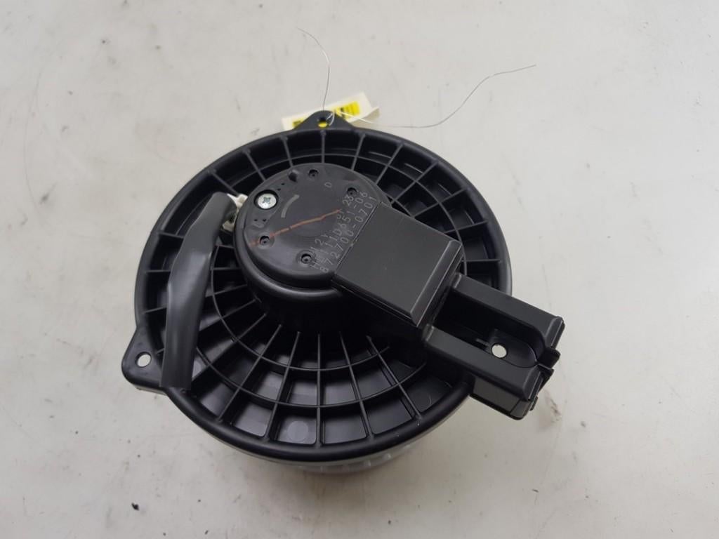 VENTILATEUR RADIATEUR MOTEUR Mazda CX-3 (DJ / DK), Hitdorfer Straße 73
51371  Leverkusen, DE, Mazda, Utilisé, Info@mazda.de
