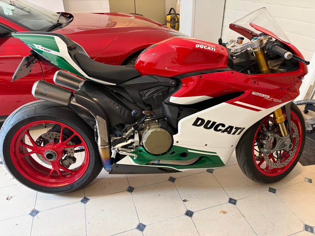 Prachtige Panigale 1299 special edition, Motoren, Ophalen