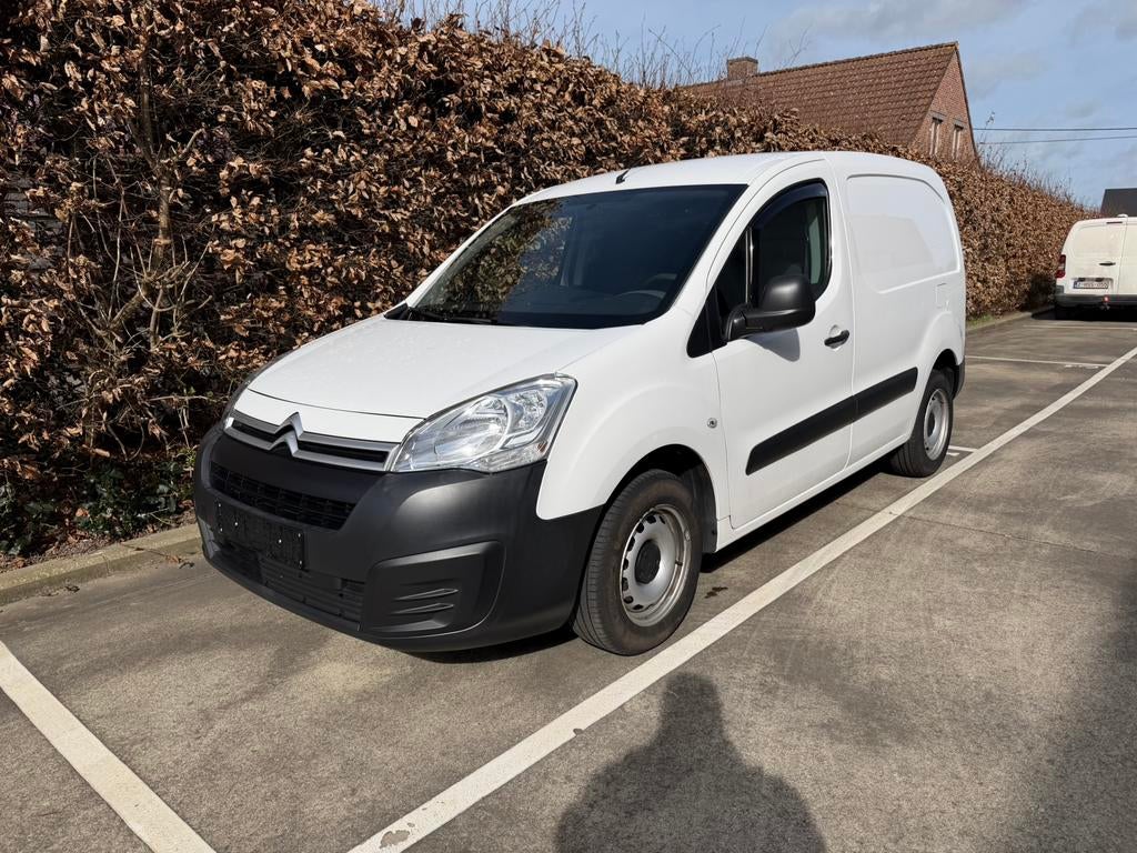 Citroen Berlingo 1.6hdi / 3zit / Amper 98759km, Autos, Camionnettes & Utilitaires, Entreprise, Cruise Control, Citroën, Euro 6