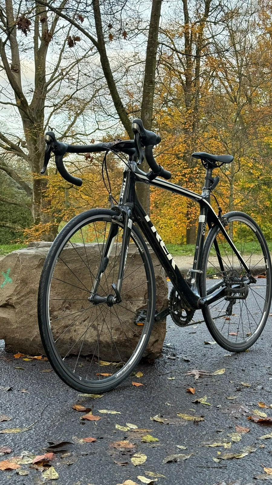 Trek Madone 3.1 carbone (2014) + roue Mavic neuve, Vélos & Vélomoteurs, Enlèvement, Carbone
