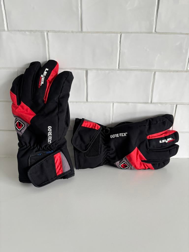 Ski handschoenen kids maat 6, Kinderen en Baby's, Ophalen, Zo goed als nieuw