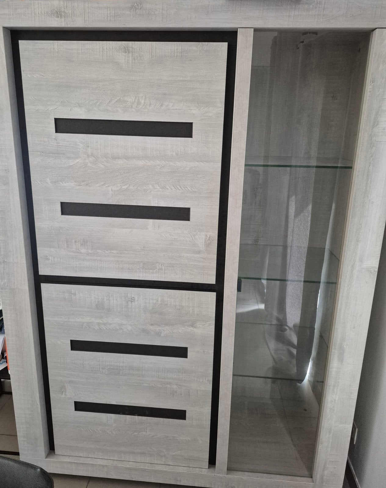 meuble vitrine 200€, Huis en Inrichting, Kasten | Vitrinekasten, Ophalen