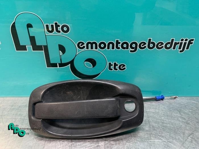 Poignée portière 2portes gauche d'un Fiat Doblo (Doblo 10-, -, 3 mois de garantie, Utilisé, Fiat