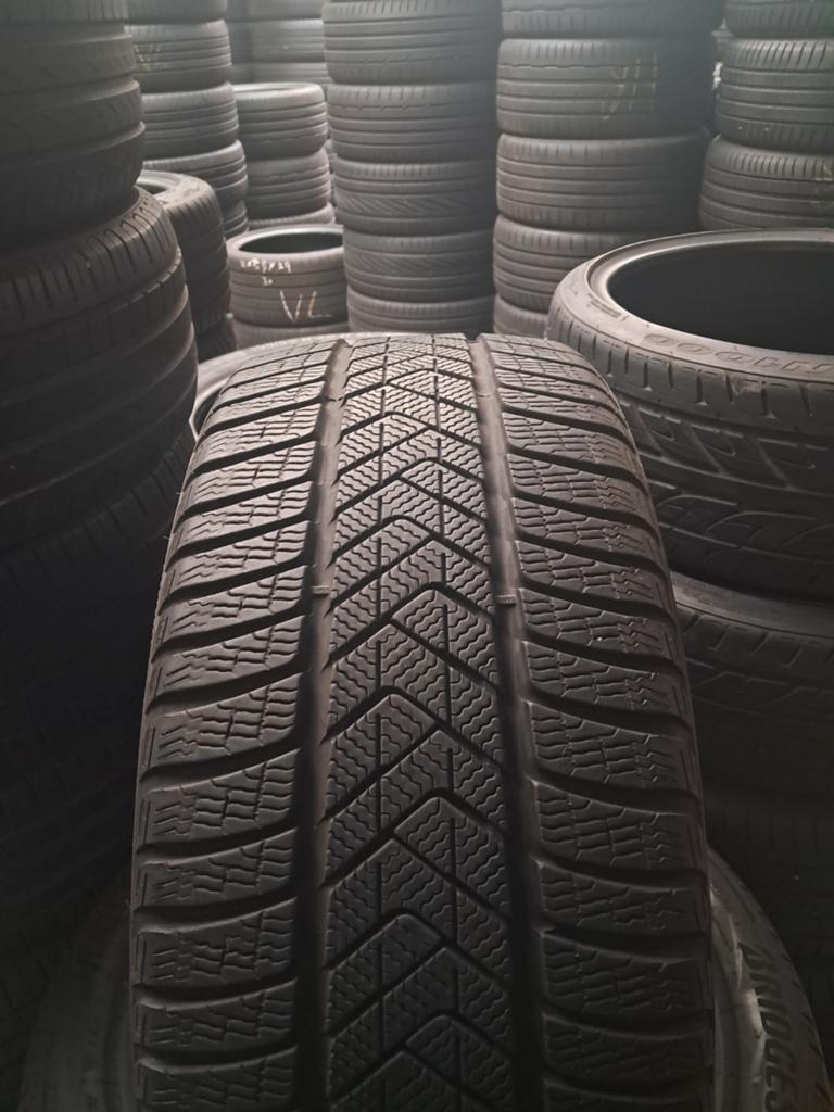 25535r21 255 35 r21 255/35/r21 PIRELLI Hiver nouveau (leasin, Enlèvement ou Envoi