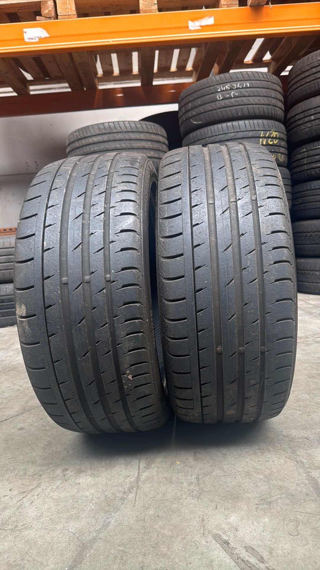 Pneus d'été 2354018 235/40/18 235/40R18  marque Continental, Enlèvement